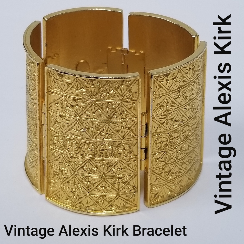 Vintag Super Rare Statement XL Gilt Alhambra Etruscan Pyramid Wide Cuff Bracelet